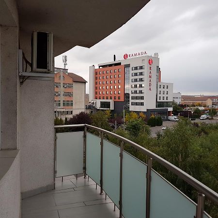 Skyline Rooftop Condos 拉迪亚 外观 照片