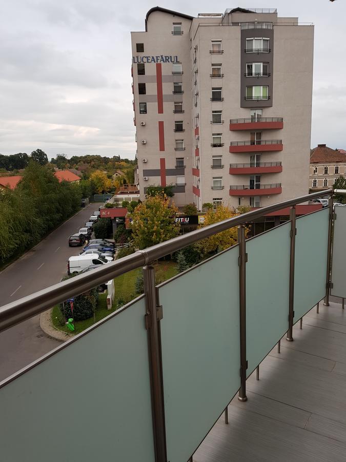 Skyline Rooftop Condos 拉迪亚 外观 照片